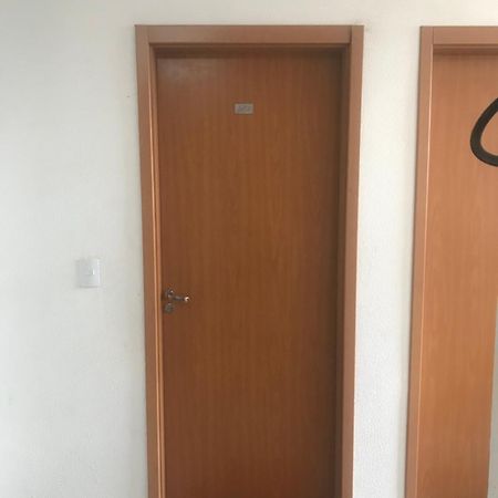 Апартаменты Apartamento Em Londrina Privado Com 2 Quartos De Casal Com Utensilios Garagem E Wifi Экстерьер фото