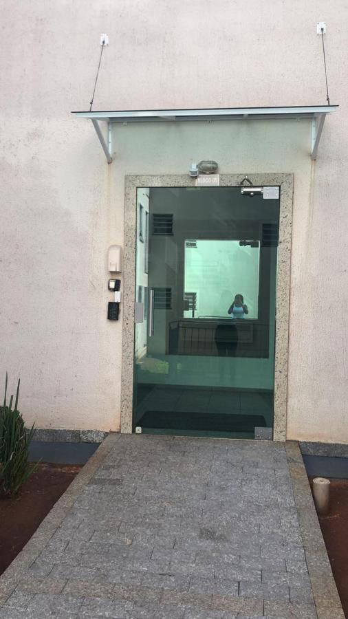 Апартаменты Apartamento Em Londrina Privado Com 2 Quartos De Casal Com Utensilios Garagem E Wifi Экстерьер фото